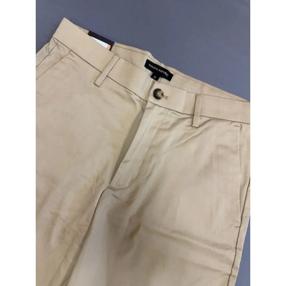 Banana Republic Men's 9